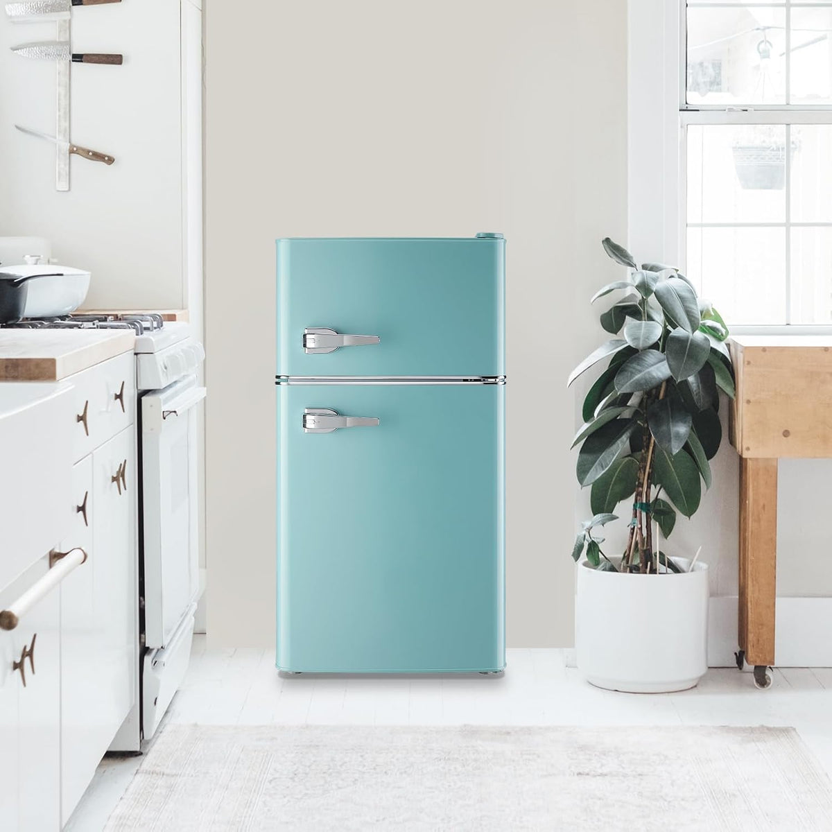 Compact Refrigerator 3.5Cu.Ft Classic Retro 2 Door Mini Fridge Adjustable Remove Glass Shelves Suitable for Dorm Garage and Office