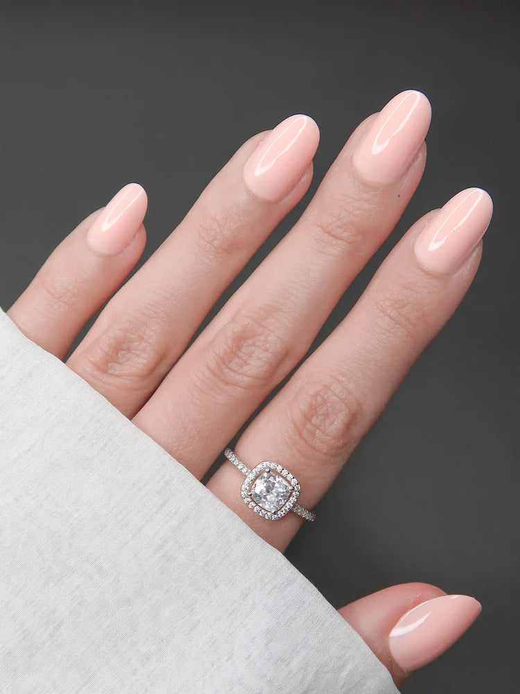 Chic Minimalist Solid Color Press-On Nails – Easy Glam