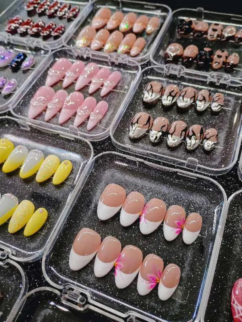 5 SETS - Lucky Scoop Press On Nails