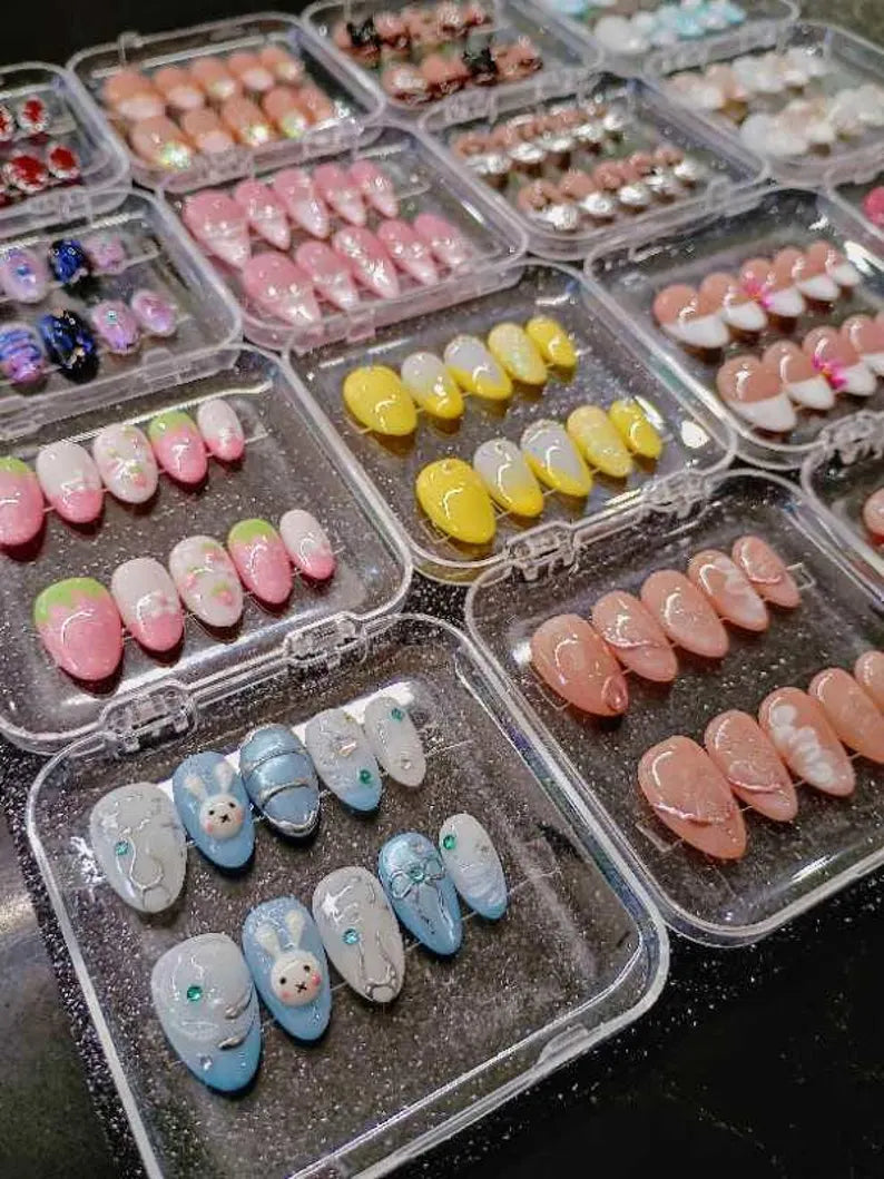 5 SETS - Lucky Scoop Press On Nails