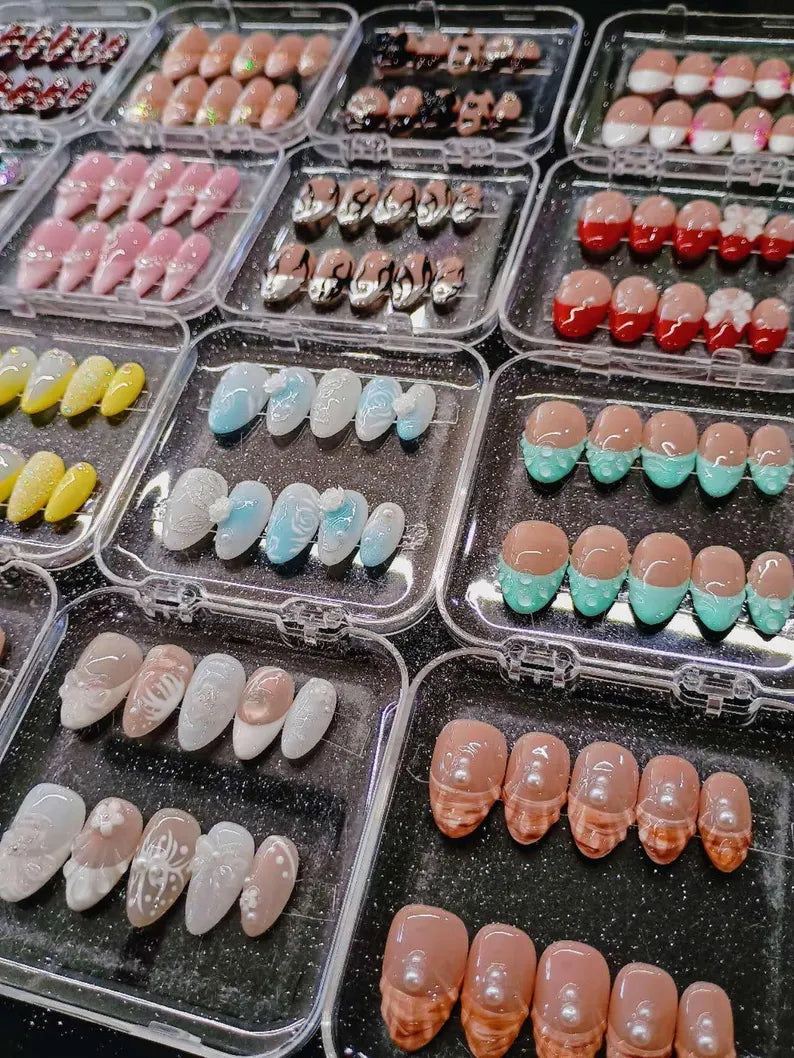 5 SETS - Lucky Scoop Press On Nails
