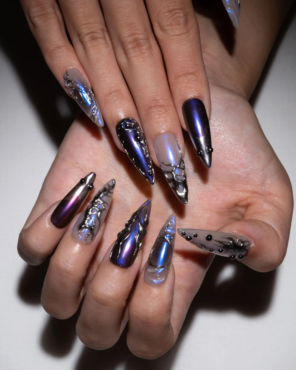 Purple Duo-Chrome Stiletto Press-On Nails – Silver Textured Night-Out Set